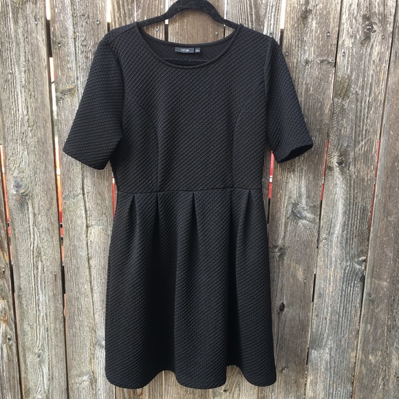 Textured Black Dress - Picture 1 of 2